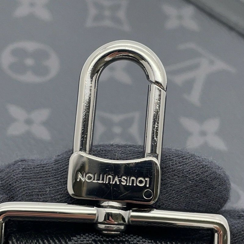 ルイヴィトン ショルダーバッグ モノグラム・エクリプス リバース ガストン・ウェアラブル ウォレット M81124 ブラック 黒