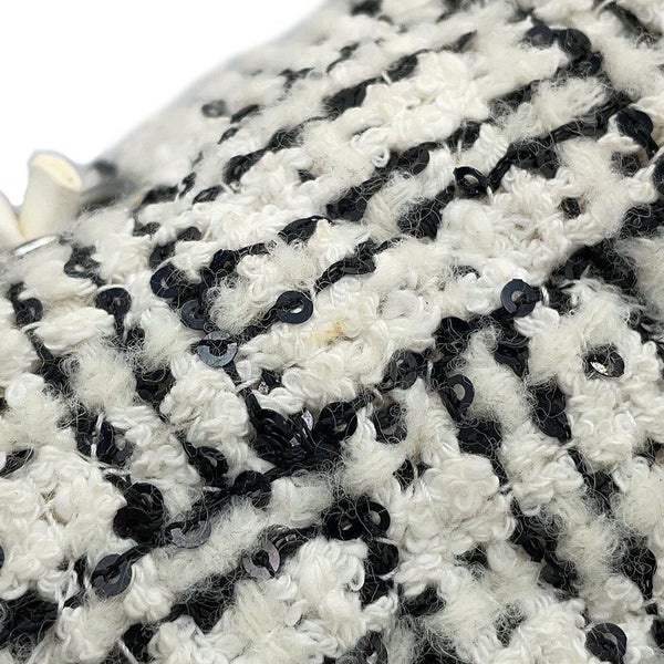 シャネル チェーンショルダーバッグ ココマーク ミニ フラップ ツイード A69900 CHANEL 白