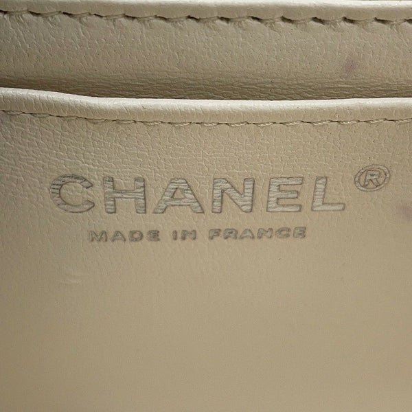シャネル チェーンショルダーバッグ ココマーク ミニ フラップ ツイード A69900 CHANEL 白