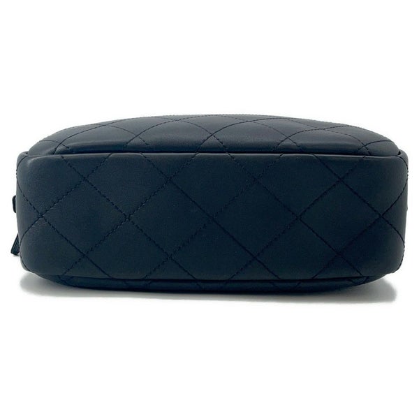 シャネル ハンドバッグ マトラッセ ココマーク ボーリングバッグ カーフレザー CHANEL 2WAY 黒