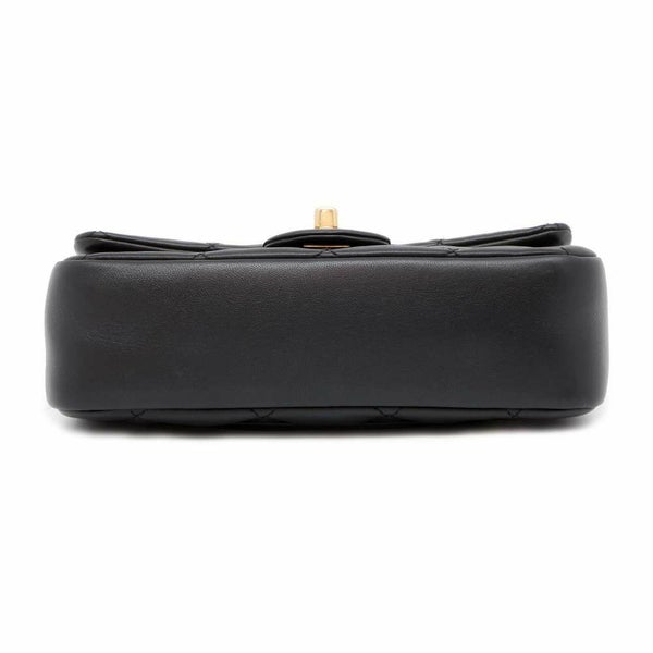 シャネル チェーンショルダーバッグ ミニ マトラッセ ハート ラムスキン AS3457 CHANEL バッグ 黒