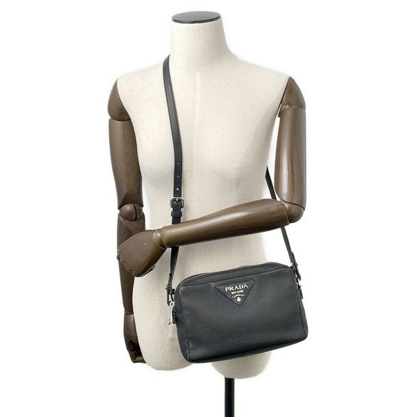 プラダ ショルダーバッグ ヴィッテロダイノ レザー 1BH082 PRADA 黒