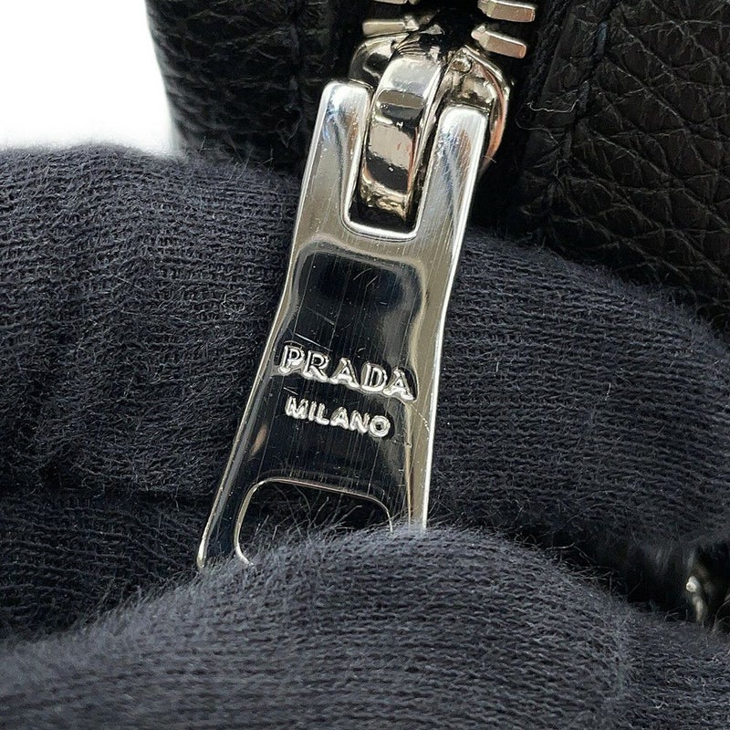 プラダ ショルダーバッグ ヴィッテロダイノ レザー 1BH082 PRADA 黒