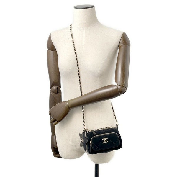シャネル チェーンショルダーバッグ マトラッセ ココマーク ココネージュ チェーンクラッチ CHANEL 2way 黒
