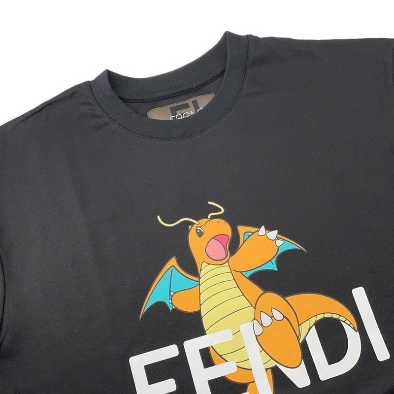 フェンディ Ｔシャツ フラグメント ポケモン コラボ カイリュー コットン メンズサイズS FS9626 FENDI トップス 黒