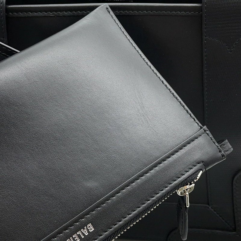 バレンシアガ トートバッグ ネイビーカバス S ポーチ付 オールレザー 339933 BALENCIAGA 黒 オールレザー