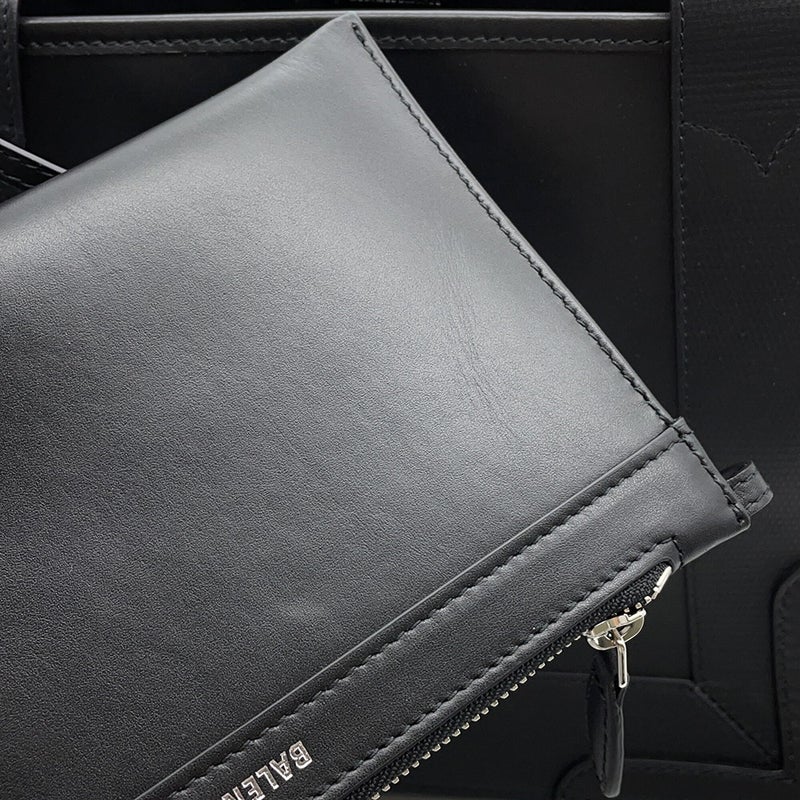 バレンシアガ トートバッグ ネイビーカバス S ポーチ付 オールレザー 339933 BALENCIAGA 黒 オールレザー