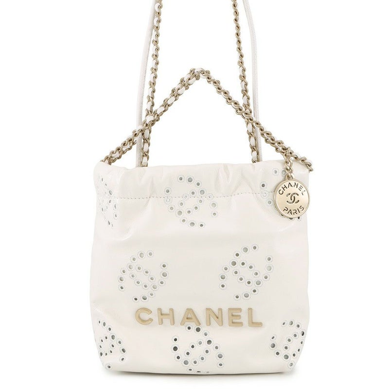 シャネル ハンドバッグ CHANEL 22 ミニ ココマーク パンチング シャイニーカーフレザー AS3980 CHANEL 2way 白