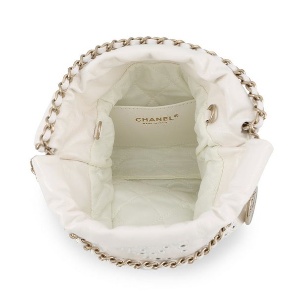 シャネル ハンドバッグ CHANEL 22 ミニ ココマーク パンチング シャイニーカーフレザー AS3980 CHANEL 2way 白
