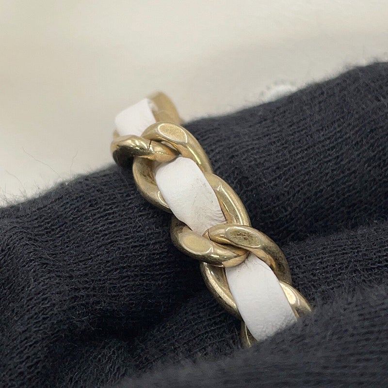 シャネル ハンドバッグ CHANEL 22 ミニ ココマーク パンチング シャイニーカーフレザー AS3980 CHANEL 2way 白