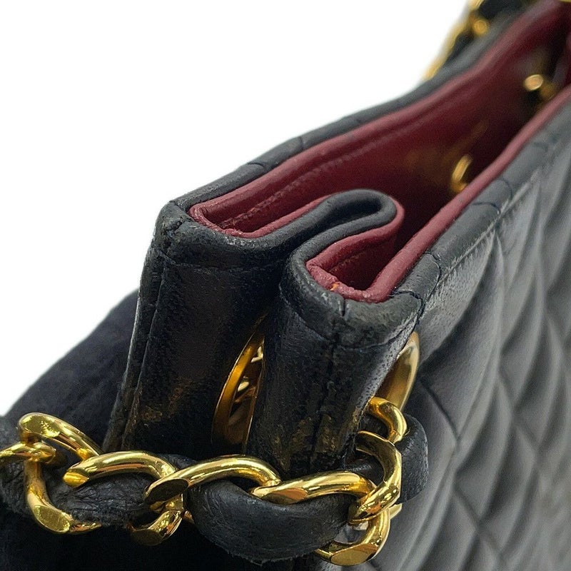 シャネル チェーンショルダーバッグ マトラッセ ココマーク ラムスキン CHANEL 黒