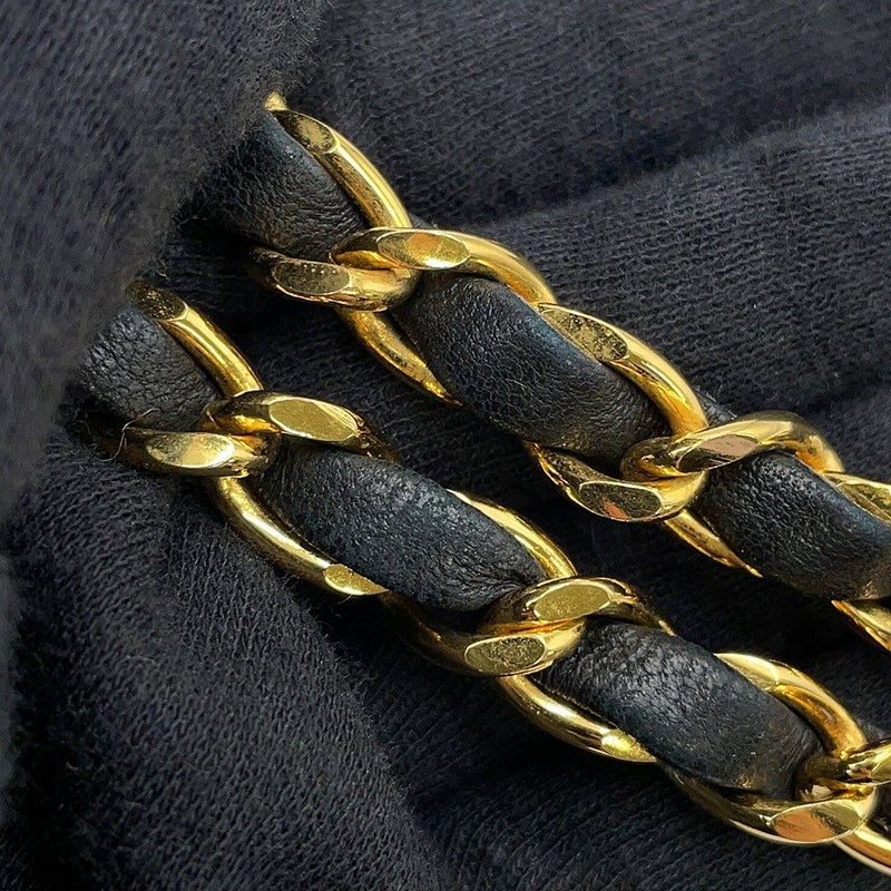 シャネル チェーンショルダーバッグ マトラッセ ココマーク ラムスキン CHANEL 黒