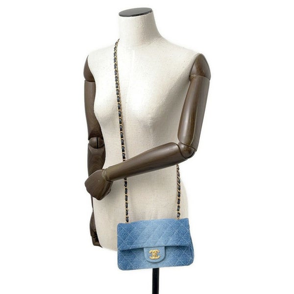 シャネル チェーンショルダーバッグ ココマーク ミニ フラップ デニム A69900 CHANEL
