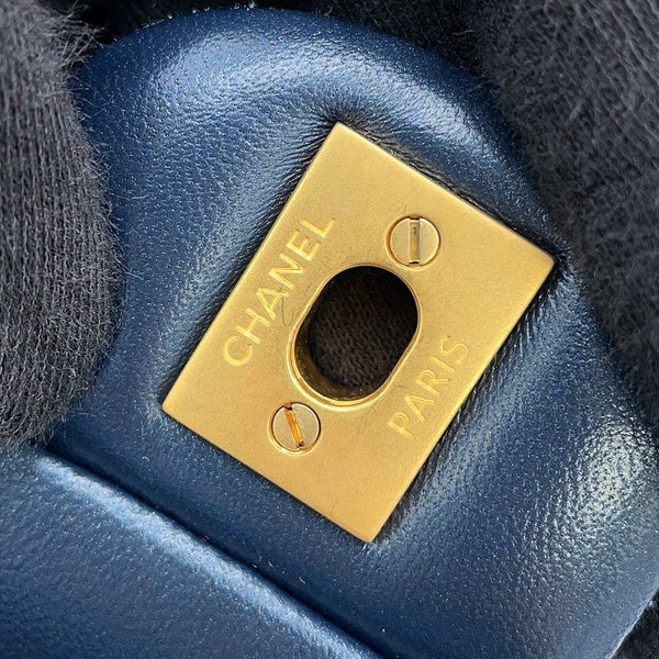 シャネル チェーンショルダーバッグ ココマーク ミニ フラップ デニム A69900 CHANEL