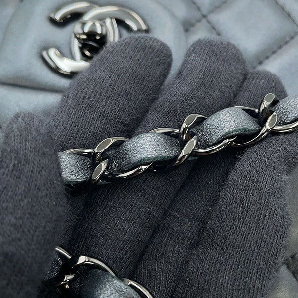 シャネル チェーンショルダーバッグ ココマーク ミニ フラップ ラムスキン A69900 CHANEL 黒