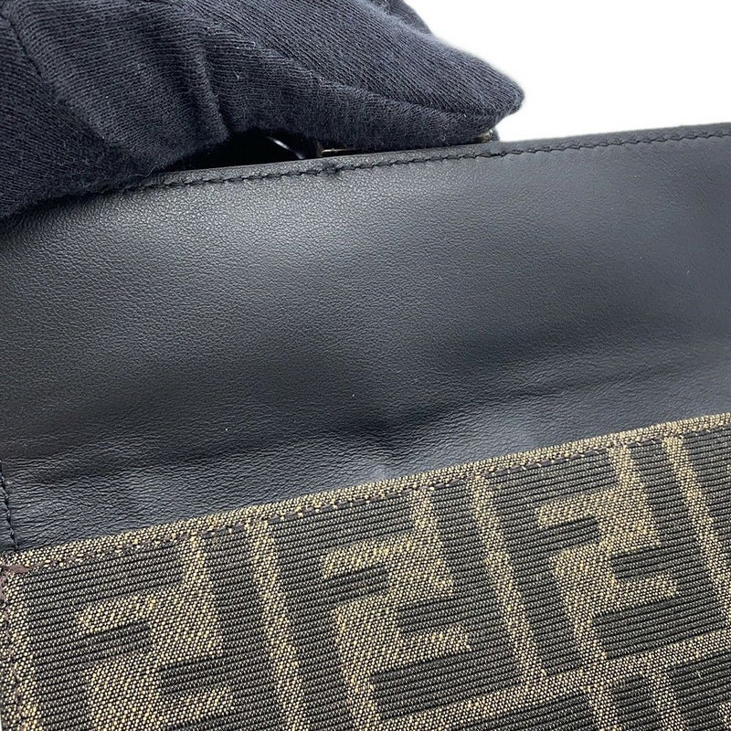 フェンディ ショルダーバッグ  バゲットスリム ズッカ柄 キャンバス 7M0295 FENDI