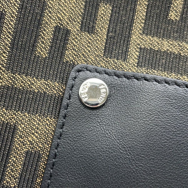 フェンディ ショルダーバッグ  バゲットスリム ズッカ柄 キャンバス 7M0295 FENDI