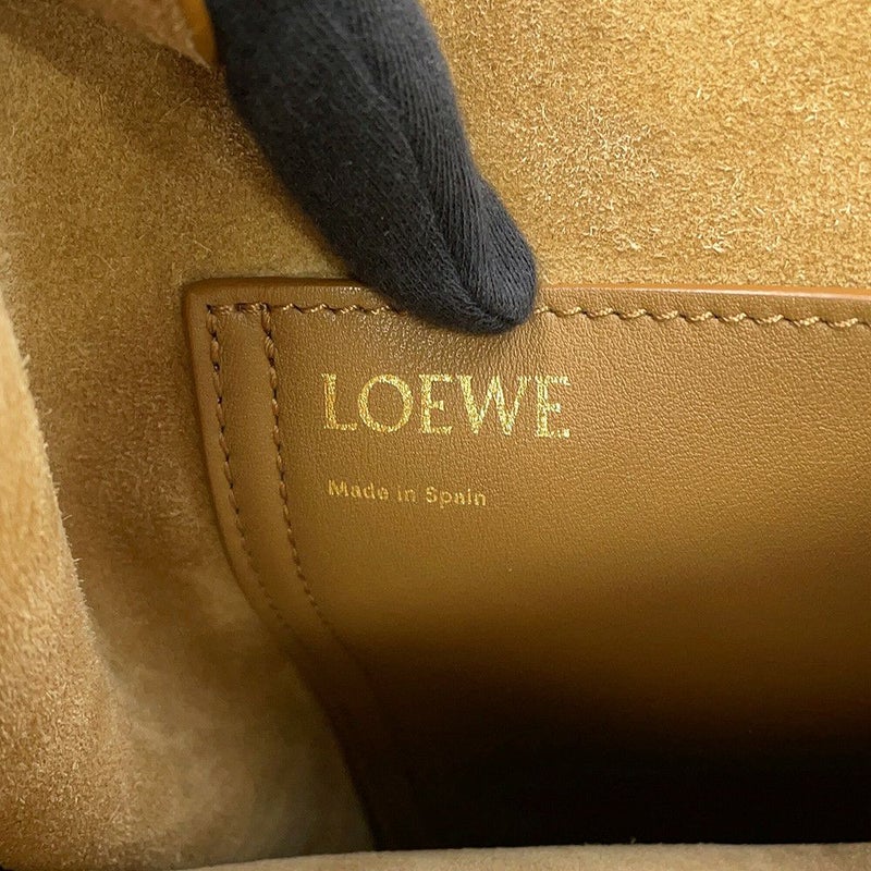 ロエベ ショルダーバッグ ペブル バケットバッグ ミディアム AANBBBWX01 LOEWE