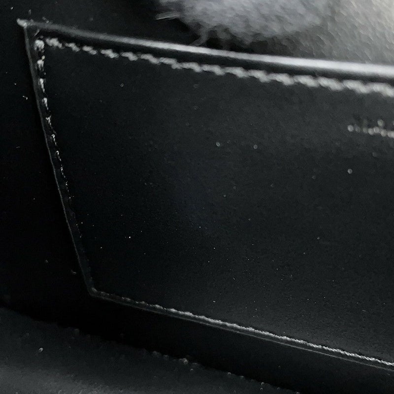 セリーヌ ショルダーバッグ トリオンフ ホリゾンタル スリーブ レザー 10K773FQD CELINE 黒