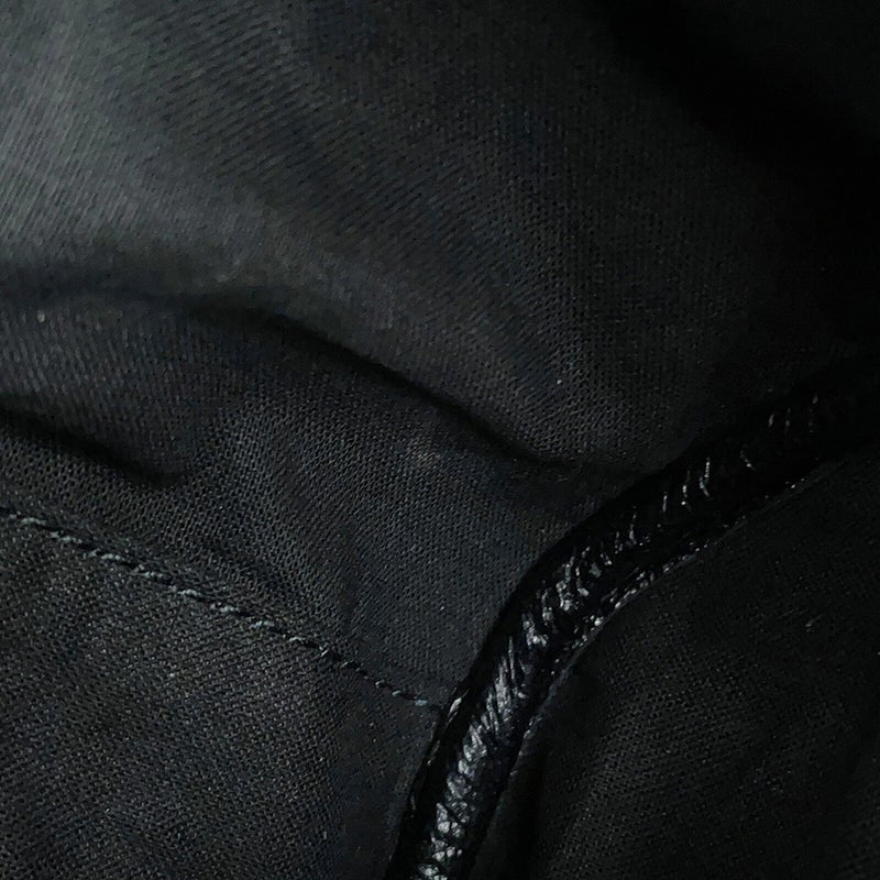 バレンシアガ ショルダーバッグ ルカゴール シリンダー レザー 771716 BALENCIAGA 黒