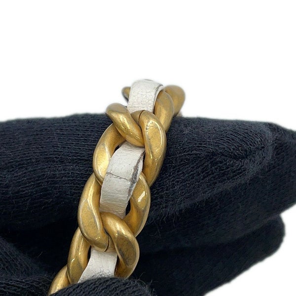 シャネル チェーンウォレット シャネル19 コインパース ラムスキン AP1787 CHANEL 二つ折り財布 白