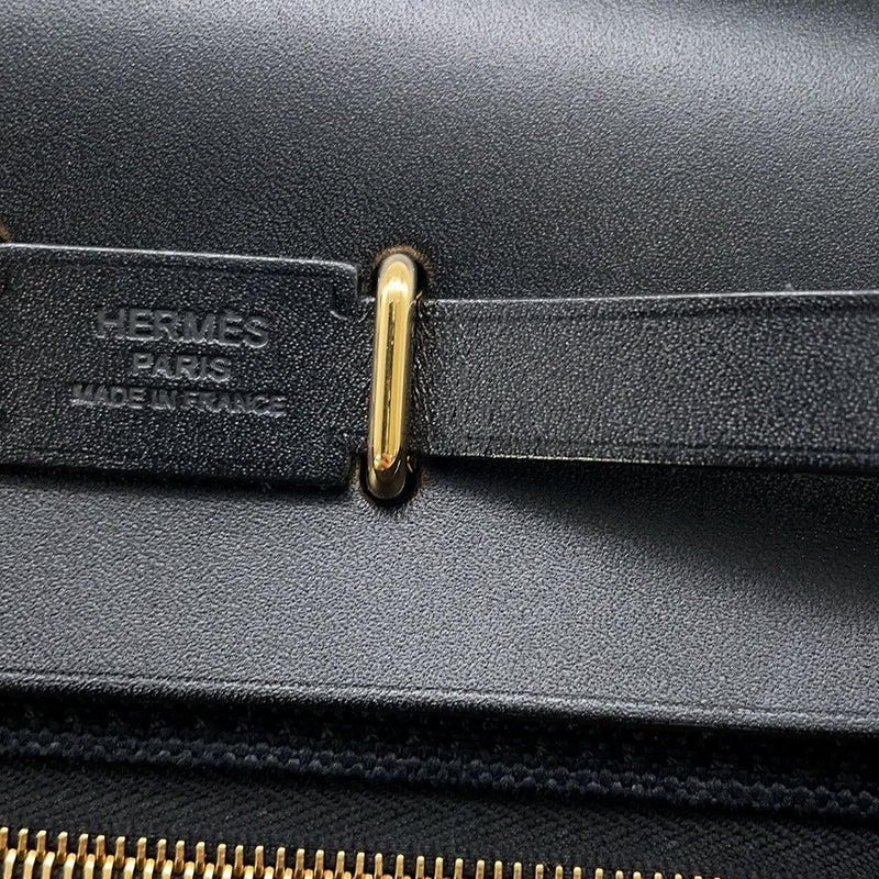 エルメス ショルダーバッグ エールバッグジップ ミニ ブラック/シルバー金具 トワルミリタリー/ヴァッシュハンター K刻印 黒