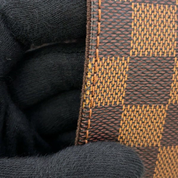 ルイヴィトン ショルダーバッグ ダミエ・エベヌ ディストリクトPM N41213 LOUIS VUITTON