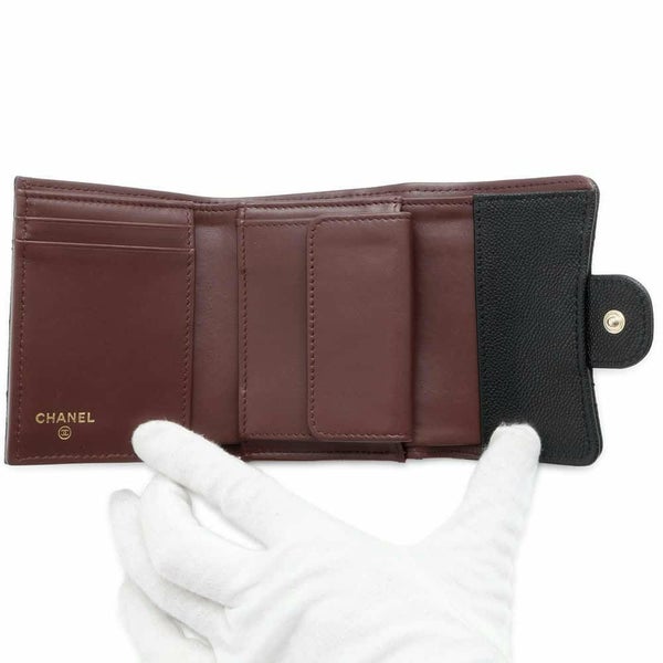 シャネル 三つ折り財布 マトラッセ ココマーク クラシック スモール フラップ ウォレット キャビアスキン AP0229 CHANEL 黒