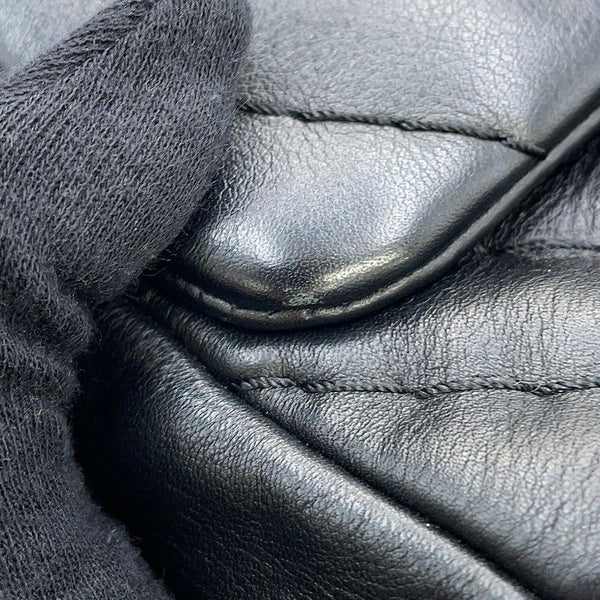 シャネル チェーンショルダーバッグ ココマーク シェブロン ラムスキン CHANEL 黒