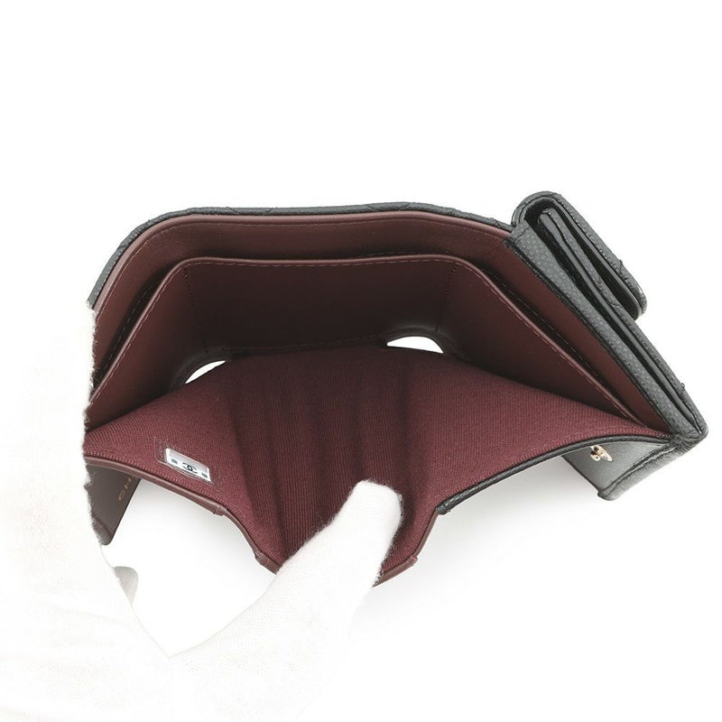 シャネル 三つ折り財布 マトラッセ ココマーク クラシック スモール フラップ ウォレット キャビアスキン AP0230 CHANEL 財布 黒