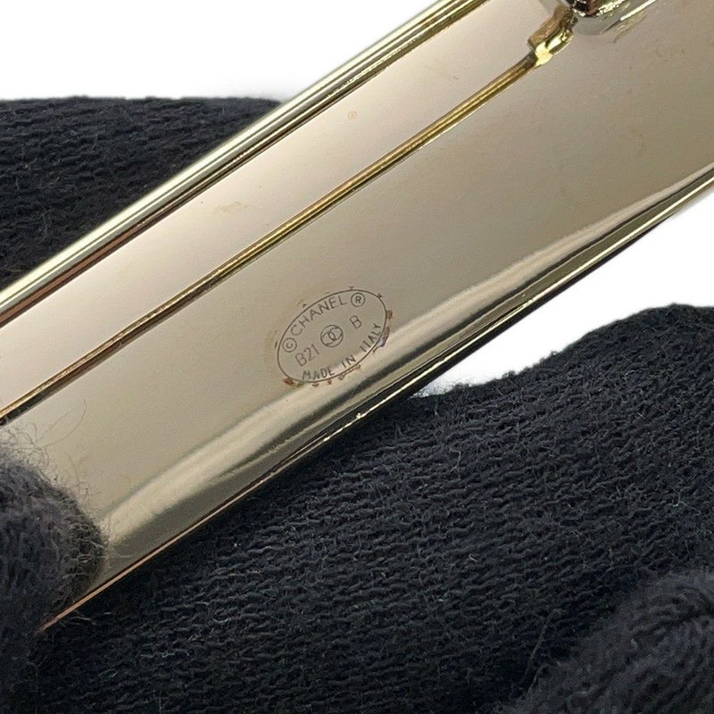 シャネル ブローチ ロゴ メタル B21 B CHANEL アクセサリー