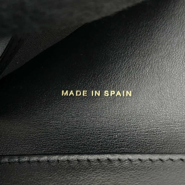 シャネル 三つ折り財布 マトラッセ ココマーク トランプ スモールウォレット キャビアスキン AP3080 財布 黒