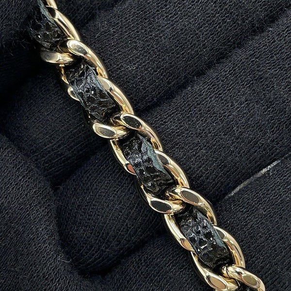 シャネル チェーンショルダーバッグ マトラッセ ココマーク キャビアスキン AS2353 CHANEL ミニバッグ 黒