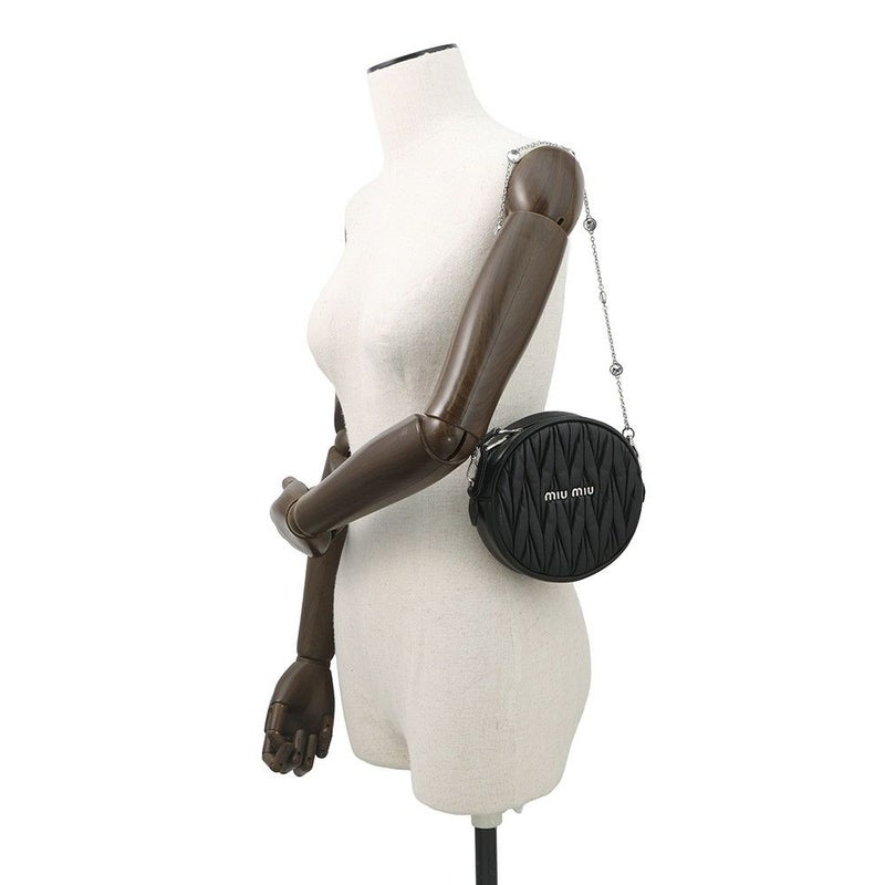 ミュウミュウ ショルダーバッグ マテラッセ ラウンドポーチ ナッパレザー 5BH191 Miu Miu 黒