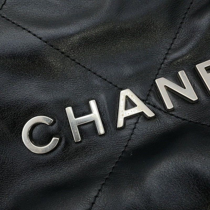 シャネル ハンドバッグ CHANEL 22 ミニ ココマーク シャイニーカーフレザー AS3980 CHANEL 2way 黒