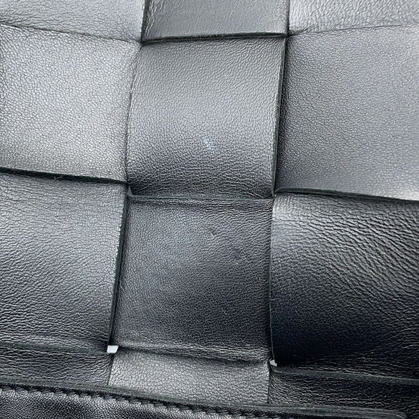 ボッテガヴェネタ ショルダーバッグ マキシイントレチャート カセット ラムスキン 578004 BOTTEGA VENETA 黒