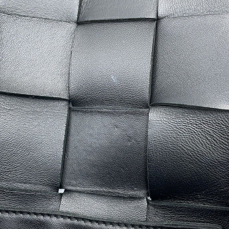 ボッテガヴェネタ ショルダーバッグ マキシイントレチャート カセット ラムスキン 578004 BOTTEGA VENETA 黒