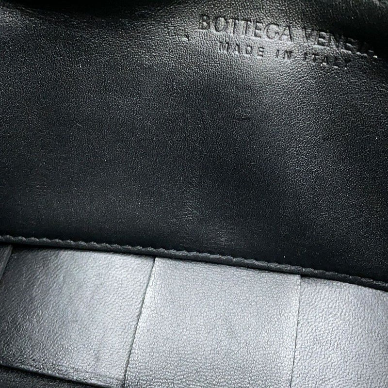 ボッテガヴェネタ ショルダーバッグ マキシイントレチャート カセット ラムスキン 578004 BOTTEGA VENETA 黒