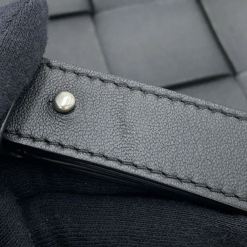 ボッテガヴェネタ ショルダーバッグ マキシイントレチャート カセット ラムスキン 578004 BOTTEGA VENETA 黒