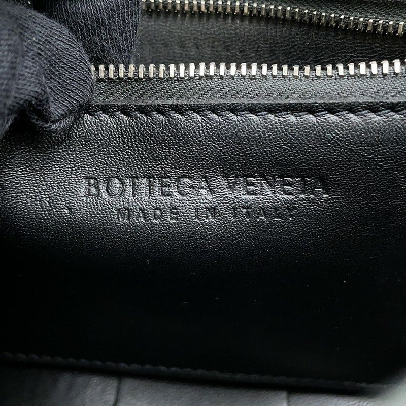 ボッテガヴェネタ ショルダーバッグ マキシイントレチャート カセット ラムスキン 578004 BOTTEGA VENETA 黒
