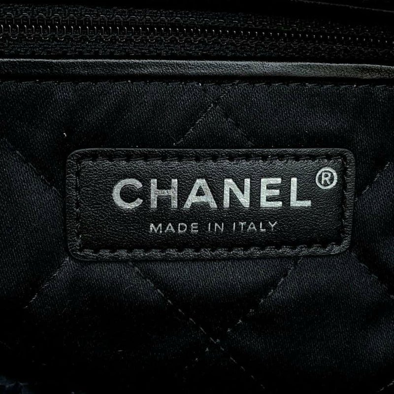 シャネル ハンドバッグ CHANEL 22 マトラッセ スモール デニム AS3260 CHANEL ポーチ付き ショルダーバッグ 黒