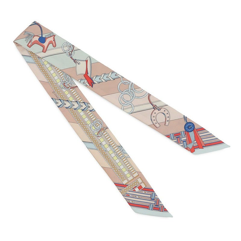 エルメス スカーフ ツイリー 馬勒とチャーム Brides et Gris-Gris シルクツイル 2023春夏