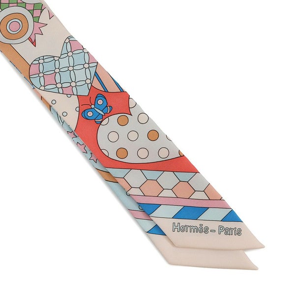 エルメス スカーフ ツイリー 森のささやき Les Murmures de la Foret HERMES シルクツイル 2023春夏