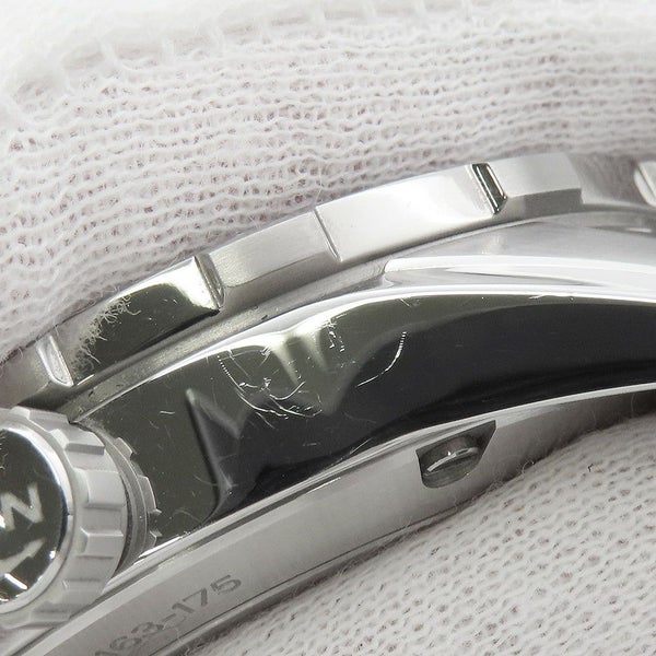 ユリスナルダン ダイバー 8163-175/93 ULYSSE NARDIN 腕時計 ブルー文字盤