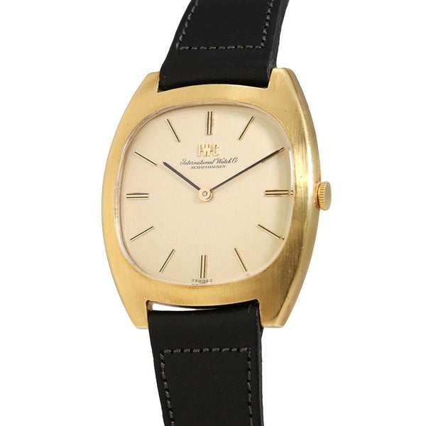 IWC シャフハウゼン TVスクリーン トノー型 2570 腕時計 シャンパン文字盤