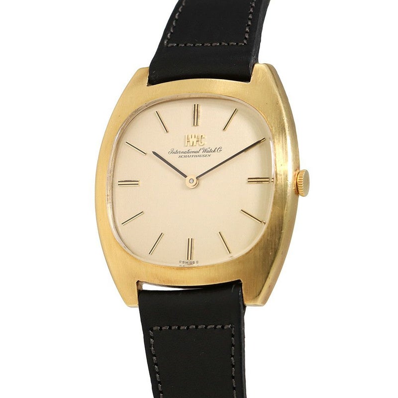 IWC シャフハウゼン TVスクリーン トノー型 2570 腕時計 シャンパン文字盤