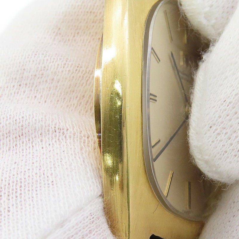 IWC シャフハウゼン TVスクリーン トノー型 2570 腕時計 シャンパン文字盤