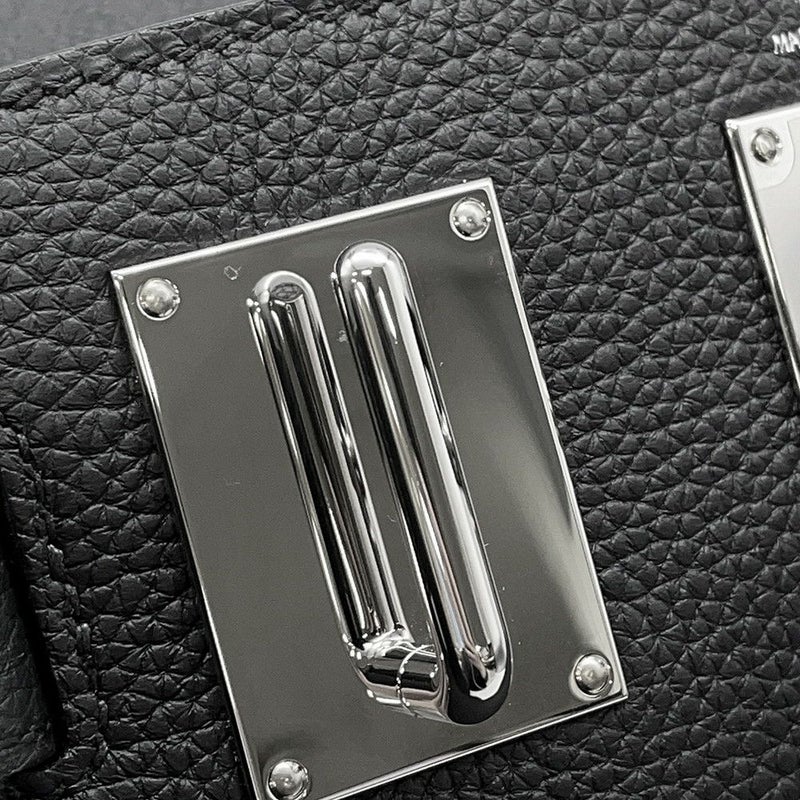 エルメス ボディバッグ ケリー アッカドPM ブラック/シルバー金具 トゴ B刻印 メンズ 黒