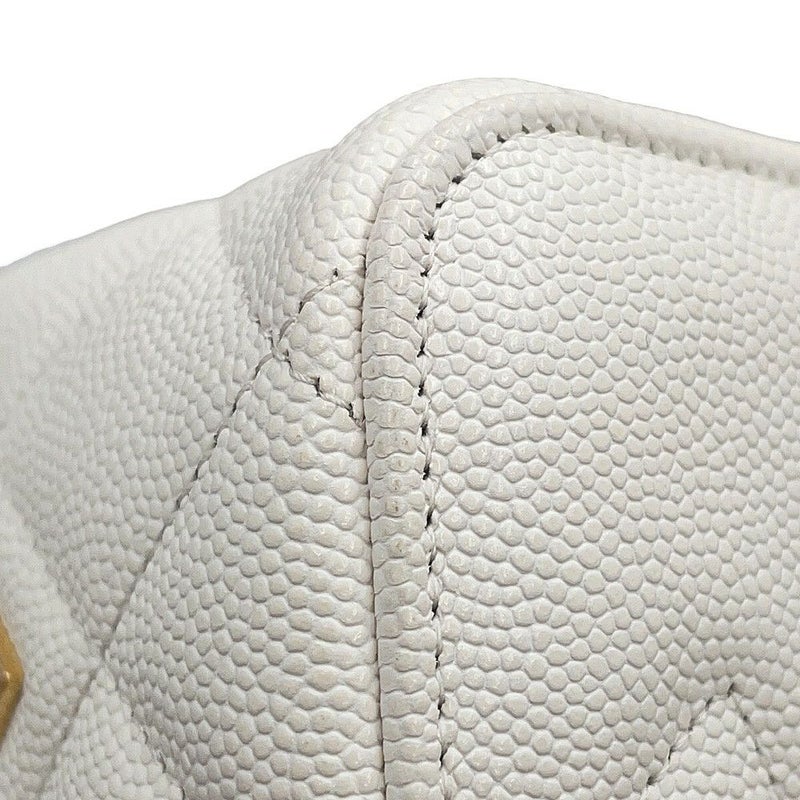 シャネル チェーンショルダーバッグ バニティ ココマーク マトラッセ トランプ キャビアスキン AP3079 CHANEL 白