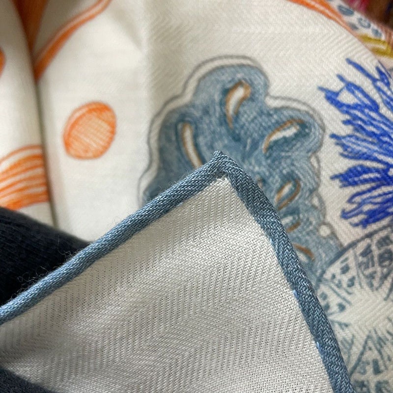 エルメス ストール カレ140 カレジェアン エルメスの世界 LE MONDE D'HERMES カシミヤ シルク 2025秋冬